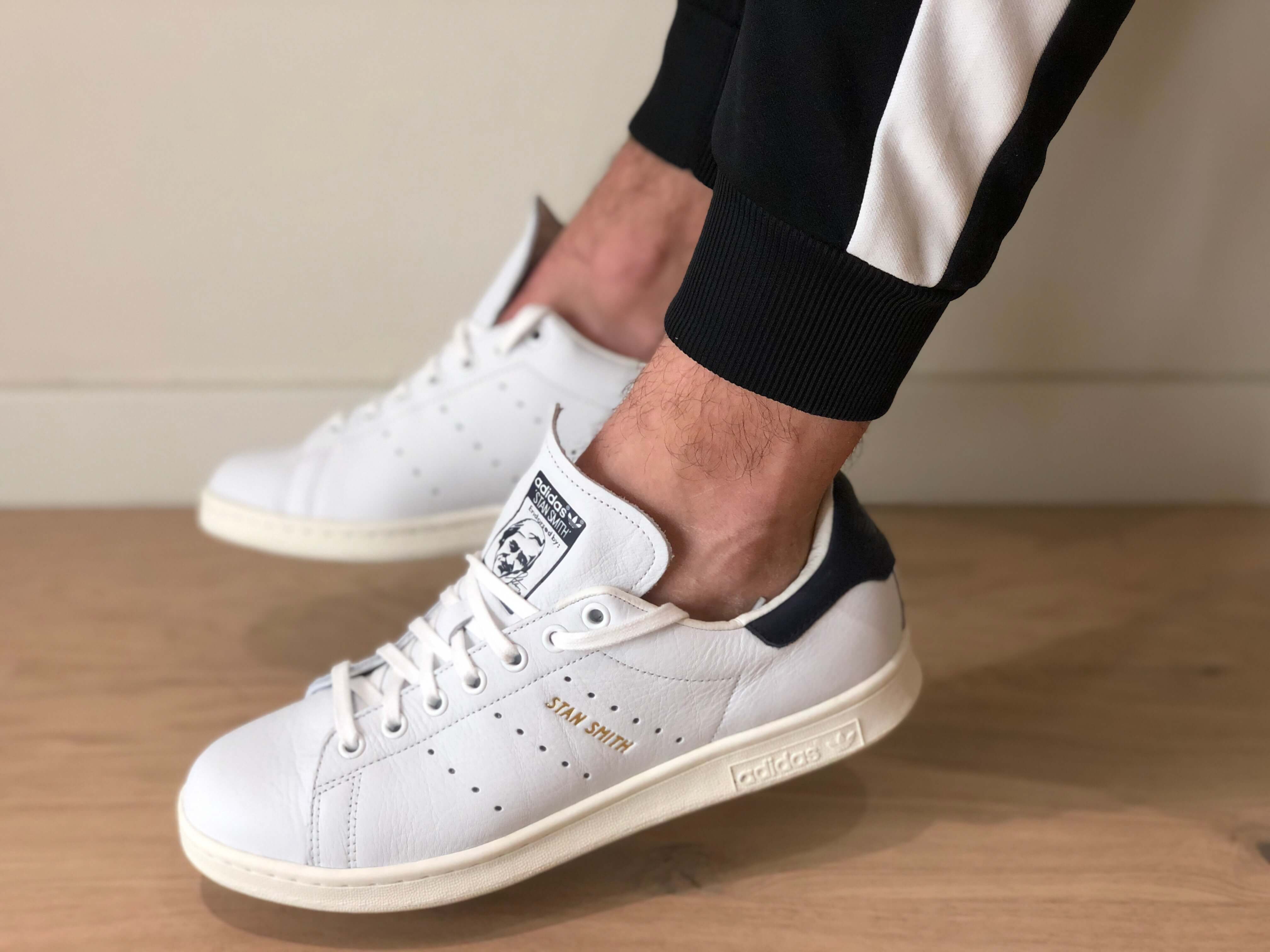 stan smith suela marron