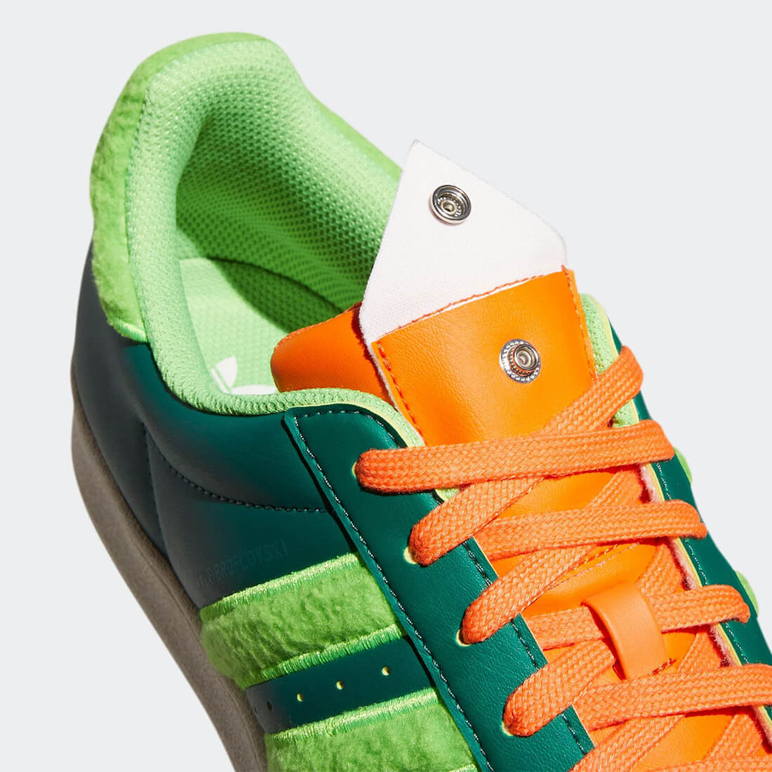 South Park x adidas Superstar “Kyle” South Park x adidas Superstar “Kyle”