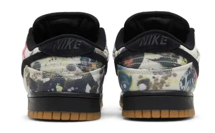 Supreme x Nike SB Dunk "Rammellzee" Supreme x Nike SB Dunk "Rammellzee"