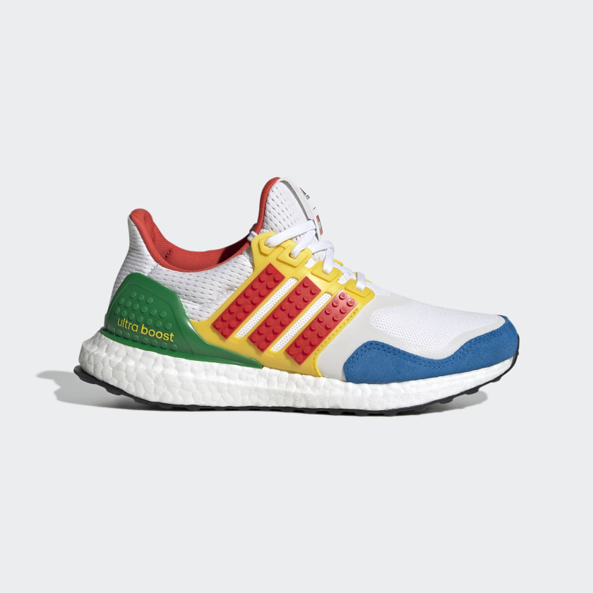 ULTRABOOST DNA X LEGO ULTRABOOST DNA X LEGO