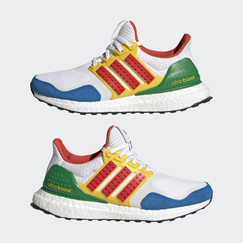 🥇 ADIDAS Y LEGOS PARA LAS RUNNERS PEQUES zapatillasysneakers.com