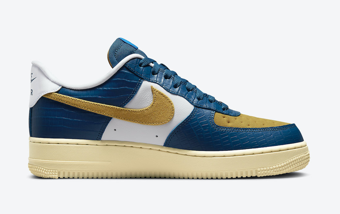 Undefeated x Nike Air Force 1 Low "Dunk