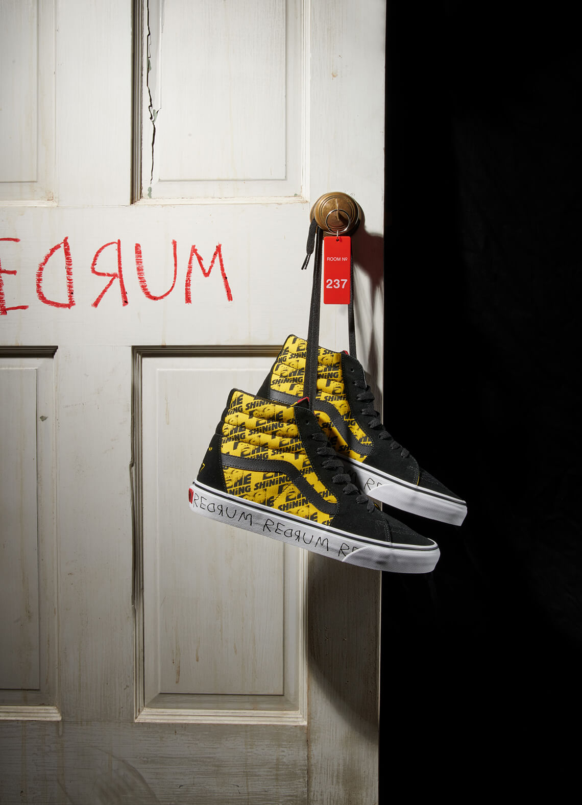 vans-horror-pack-pennywise_It vans-horror-pack-pennywise_It