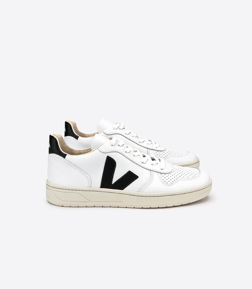 Veja 10 extra black