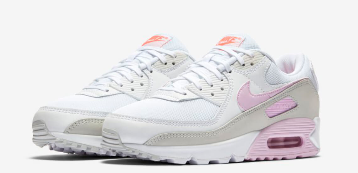 nike blancos con colores