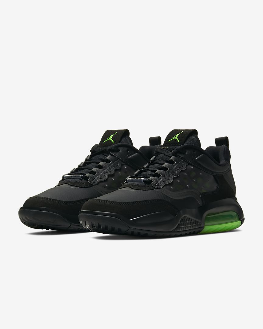 Venta \u003e zapatillas nike negras con verde fluor \u003e en stock