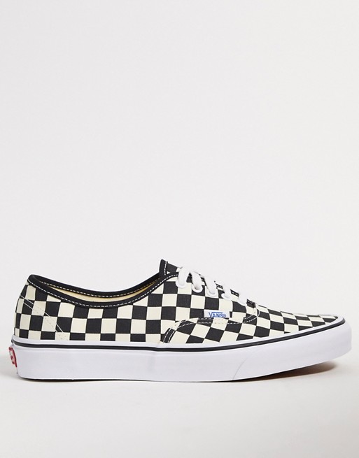 vans blancas y negras cuadros