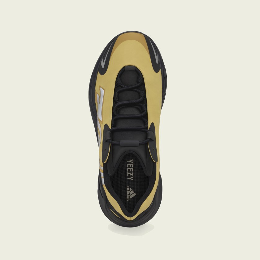 YEEZY BOOST 700 MNVN HONEYFLUX