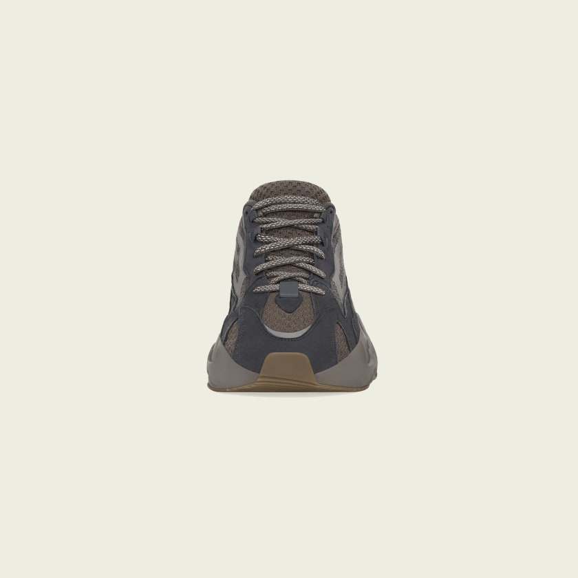 YEEZY BOOST 700 V2 MAUVE YEEZY BOOST 700 V2 MAUVE