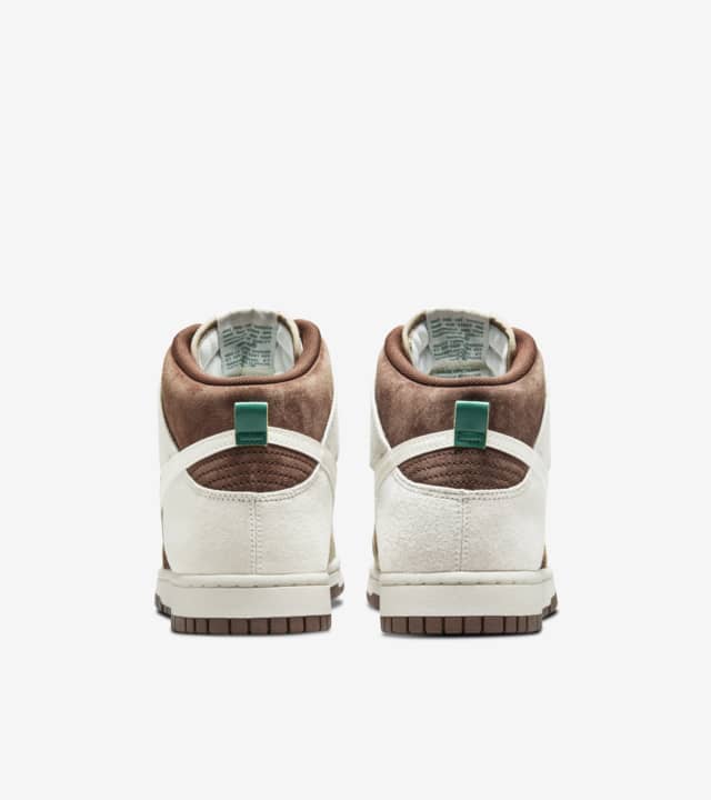 Nike Dunk High Light Chocolate 2022