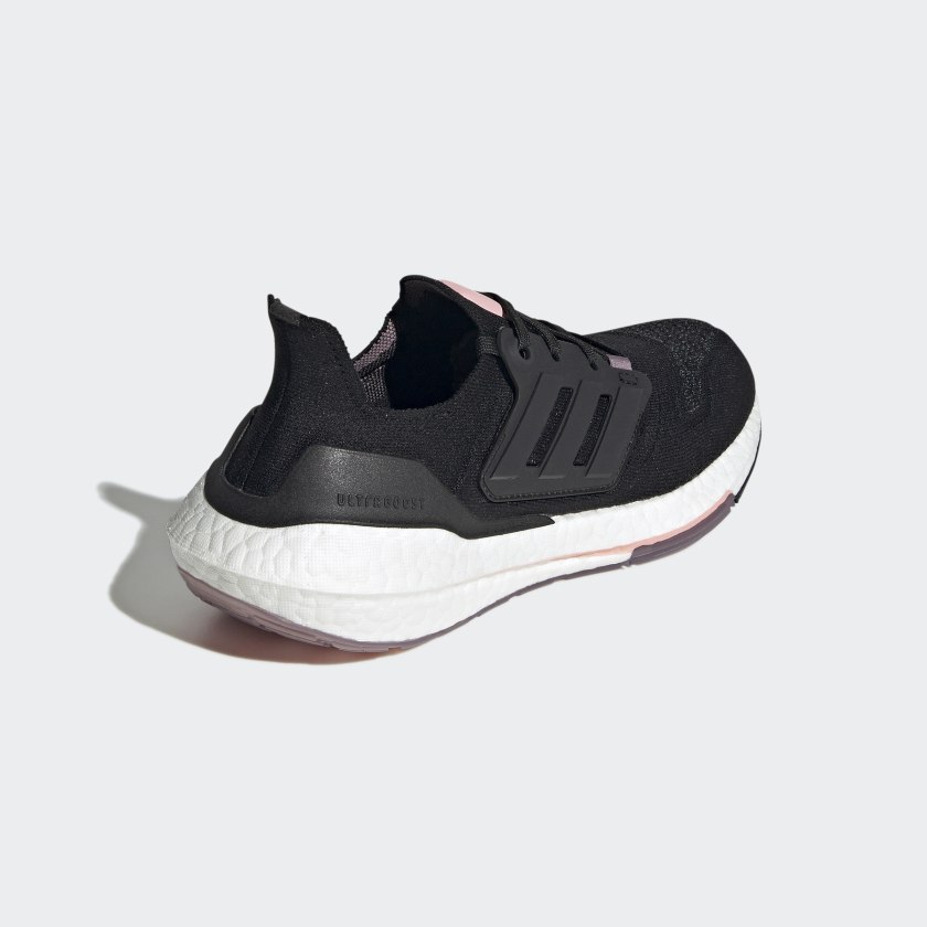 ZAPATILLA Adidas ULTRABOOST 22 ZAPATILLA Adidas ULTRABOOST 22