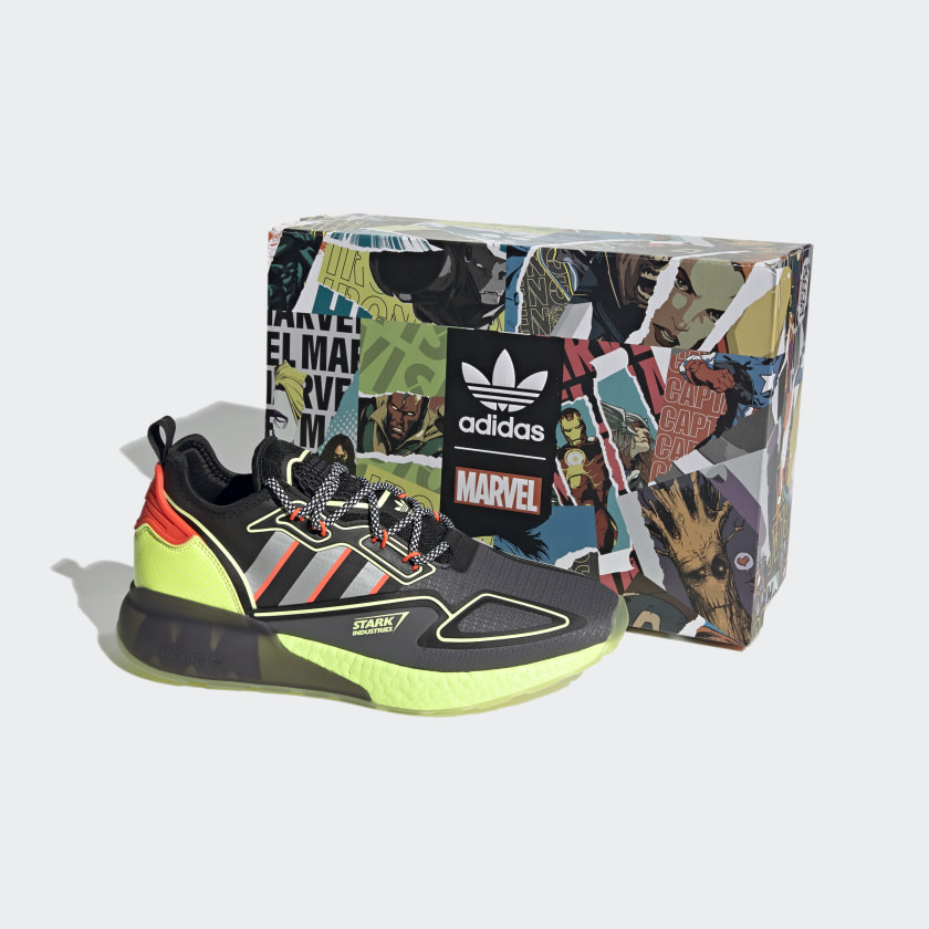 ZAPATILLA ZX 2K BOOST MARVEL AMARILLO