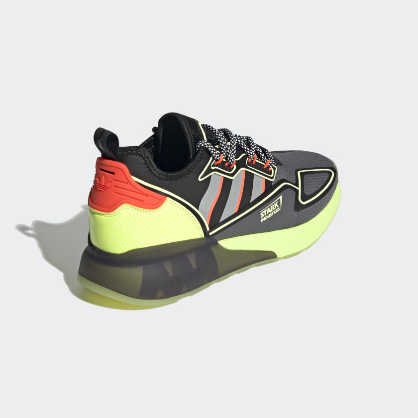 ZAPATILLA ZX 2K BOOST MARVEL AMARILLO