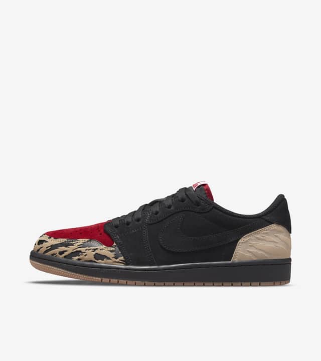 Nuevas zapatillas Air Jordan 1 Low x SoleFly Black and Sport Red Nuevas zapatillas Air Jordan 1 Low x SoleFly Black and Sport Red