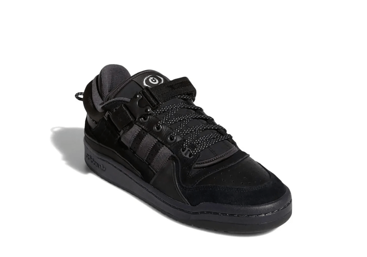 zapatillas Adidas x Bad Bunny Triple Black