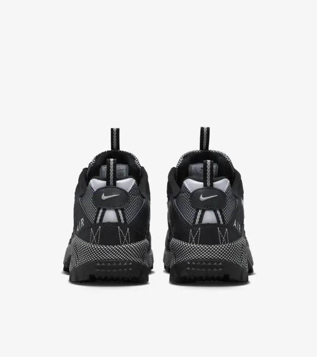 Nike Air Humara Black and Metallic Silver
