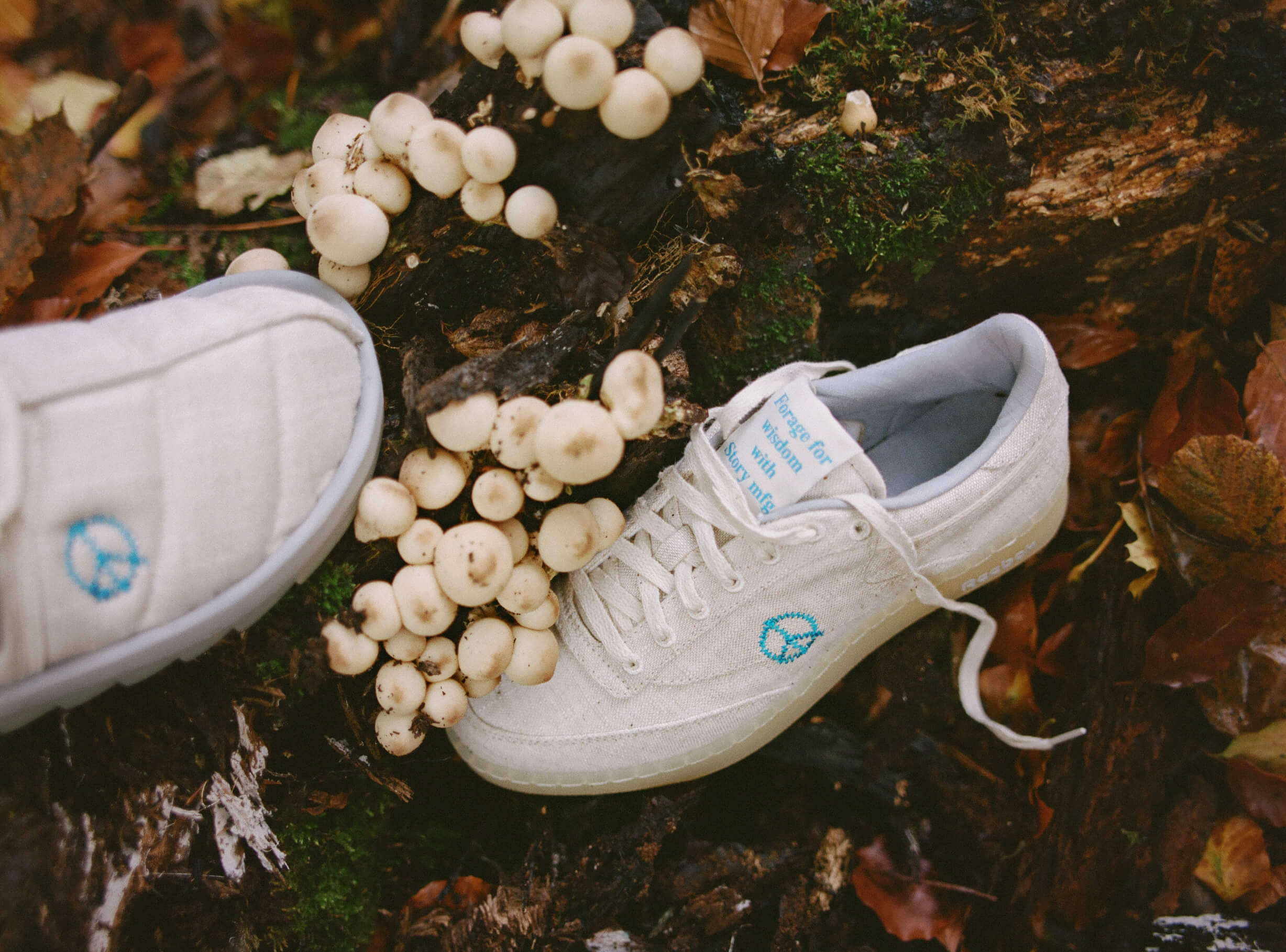 zapatillas Reebok Club C x Story mfg. 2021 zapatillas Reebok Club C x Story mfg. 2021