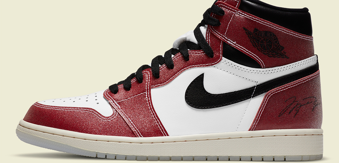 air-jordan-1-trophy-room