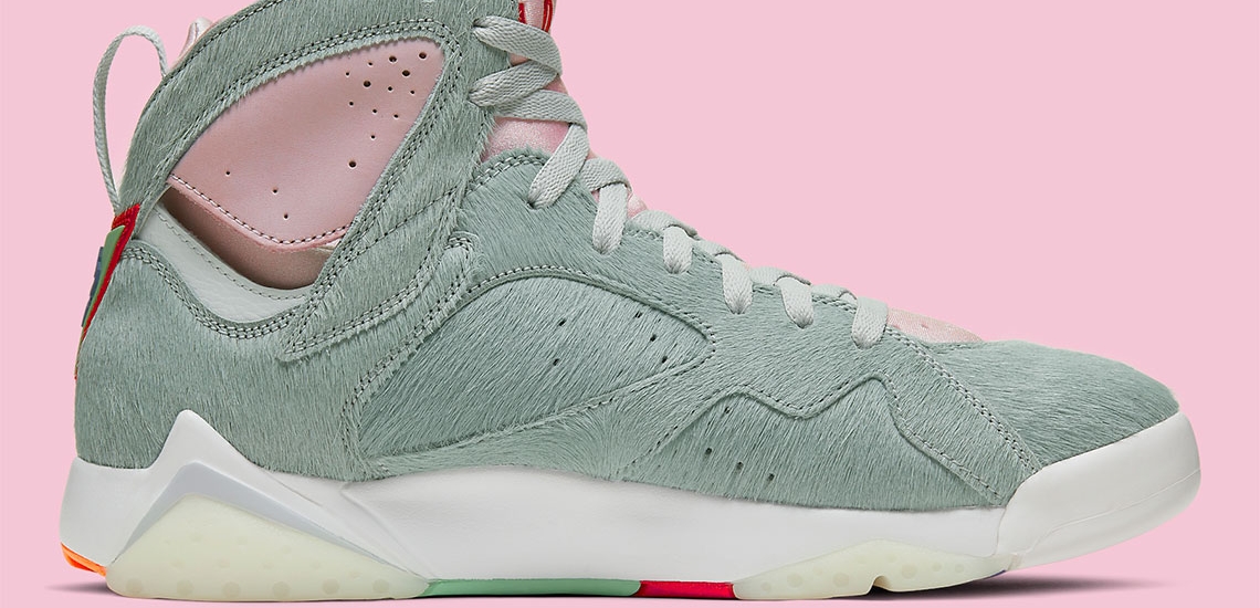 Air Jordan 7 Bugs Bunny