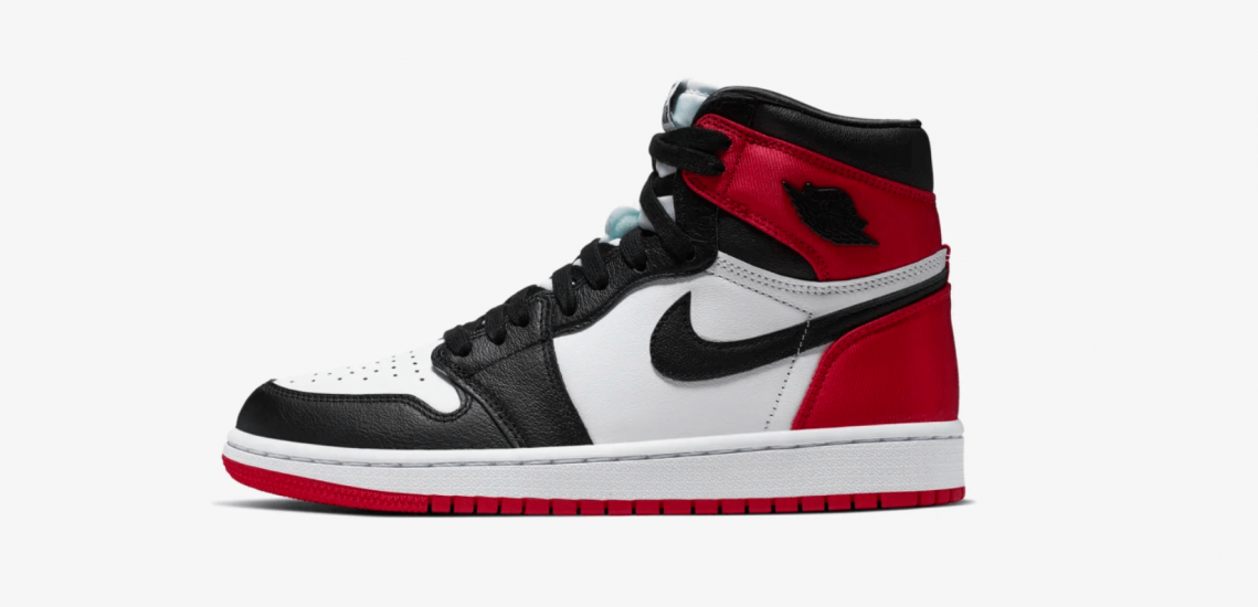AIR JORDAN 1 BLACK TOE