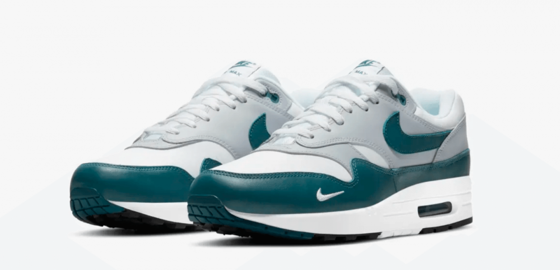 Nike teal air max clearance