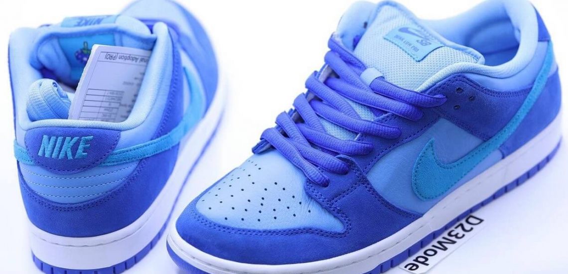 UNA FRAMBUESA AZUL SE ESCONDE EN ESTAS DUNK LOW zapatillasysneakers.com