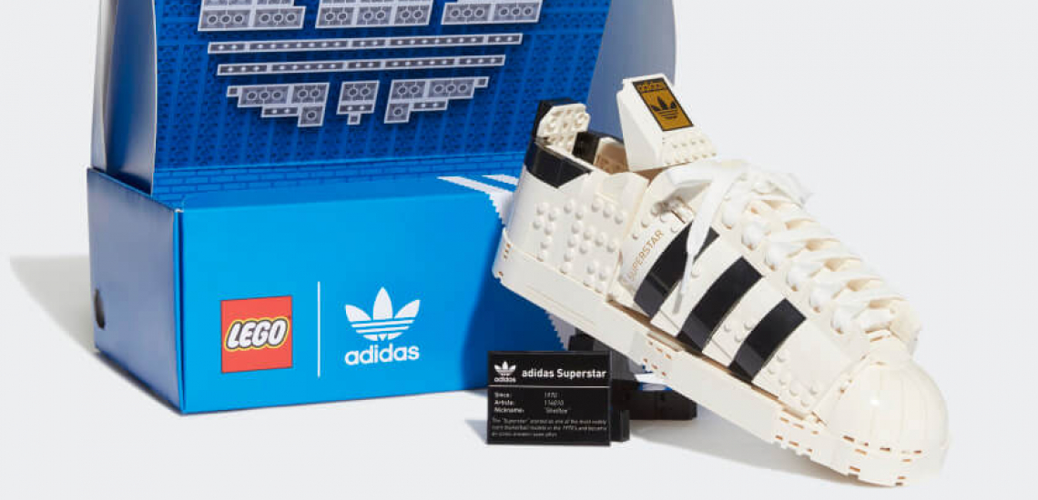zapatillas Adidas Superstar x LEGO®