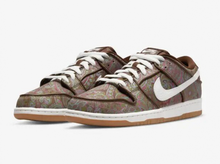 Nike SB Dunk Low Paisley