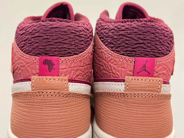 Zapatillas Air Jordan 1 Mid África 2022