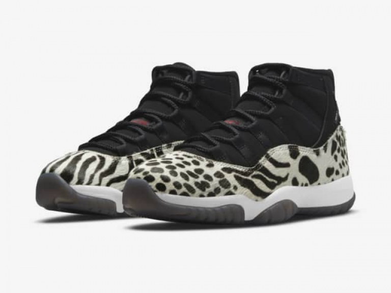 Air Jordan 11 animal print