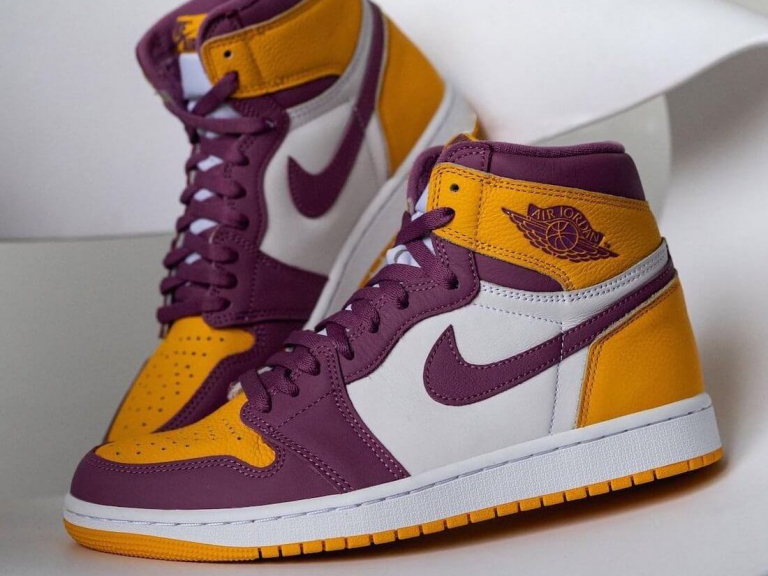 Air Jordan 1 Retro High OG -Brotherhood-