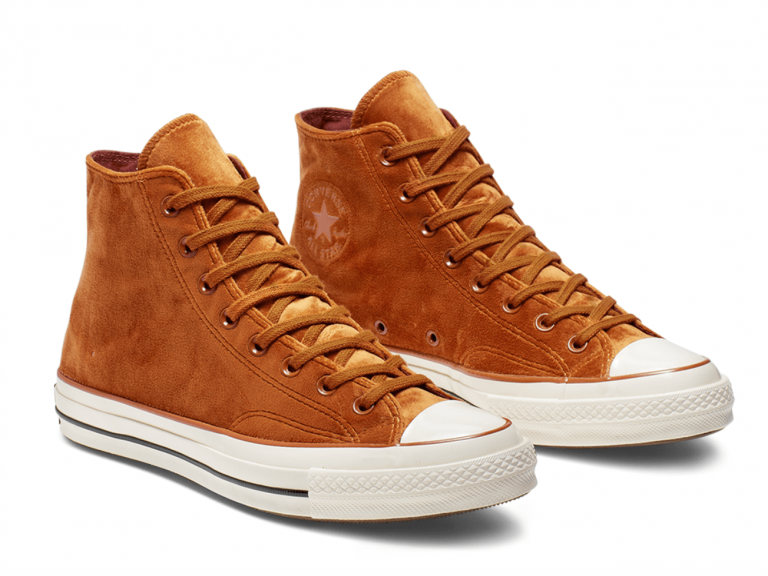 Converse Chuck 70 Velvet High Top