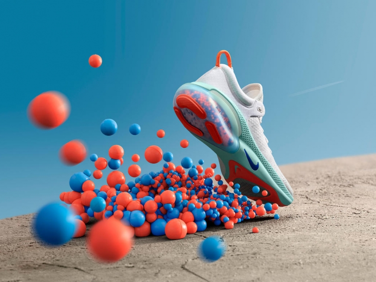 NIKE JOYRIDE 