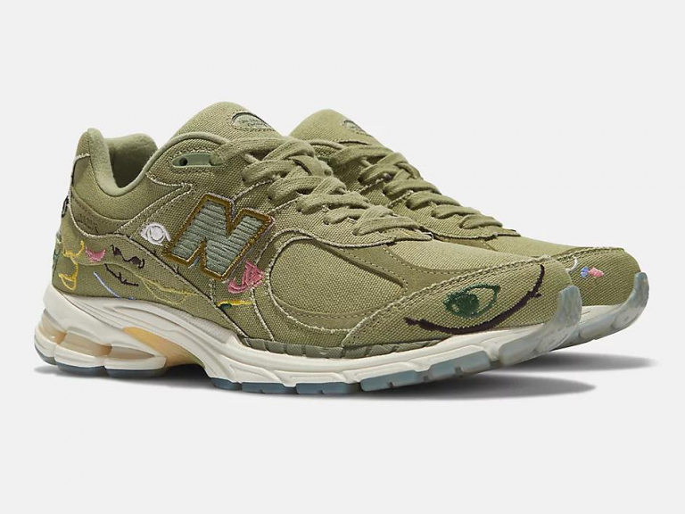 New Balance x Bryant Giles 2002R
