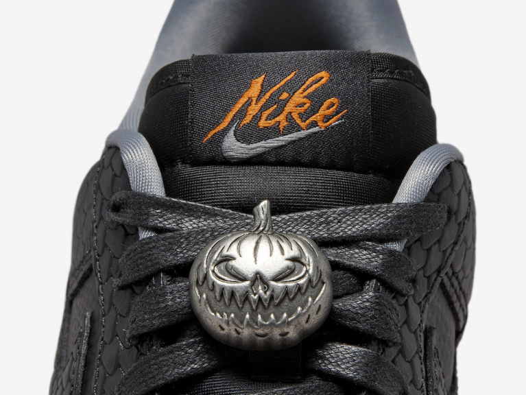 Nike Air Force 1 Low "Halloween"