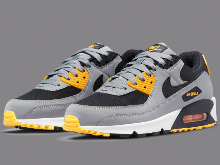Nike Air Max 90 "Classic Batman"