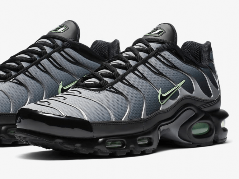Nike Air Max Plus 2020