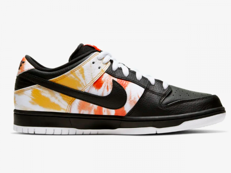 Nike SB Dunk Low “Tie-Dye Raygun"