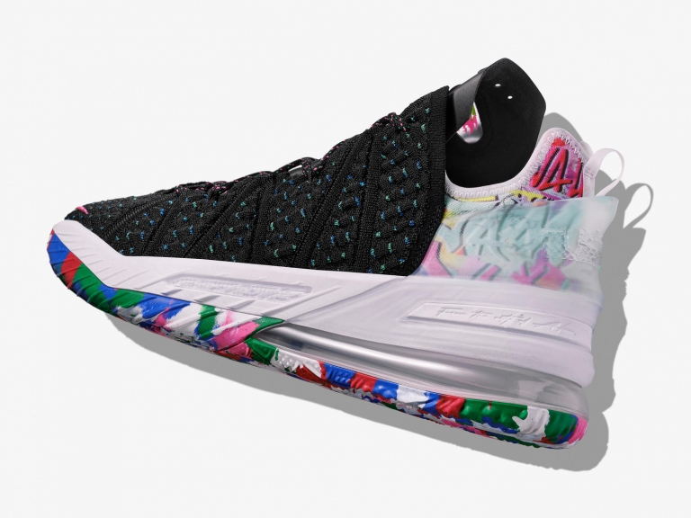NikeNews_LEBRON18_Multi