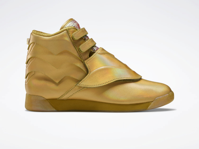 Reebok_WonderWoman_Freestyle_Hi_Gold