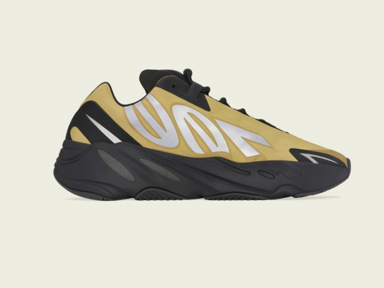 YEEZY BOOST 700 MNVN HONEYFLUX