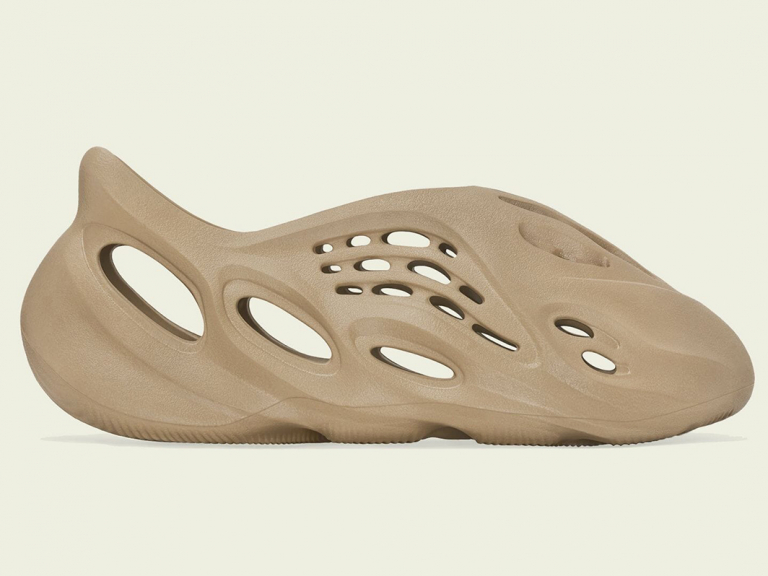 YEEZY FOAM RUNNER “Yellow Ochre”