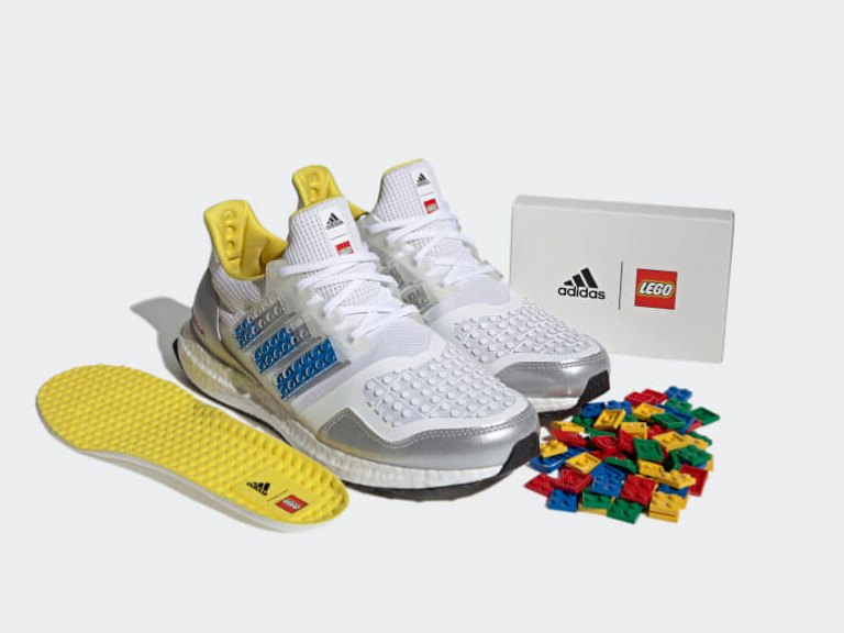 Adidas Ultraboost DNA x LEGO Plates 2021 piezas lego Adidas Ultraboost DNA x LEGO Plates 2021 piezas lego