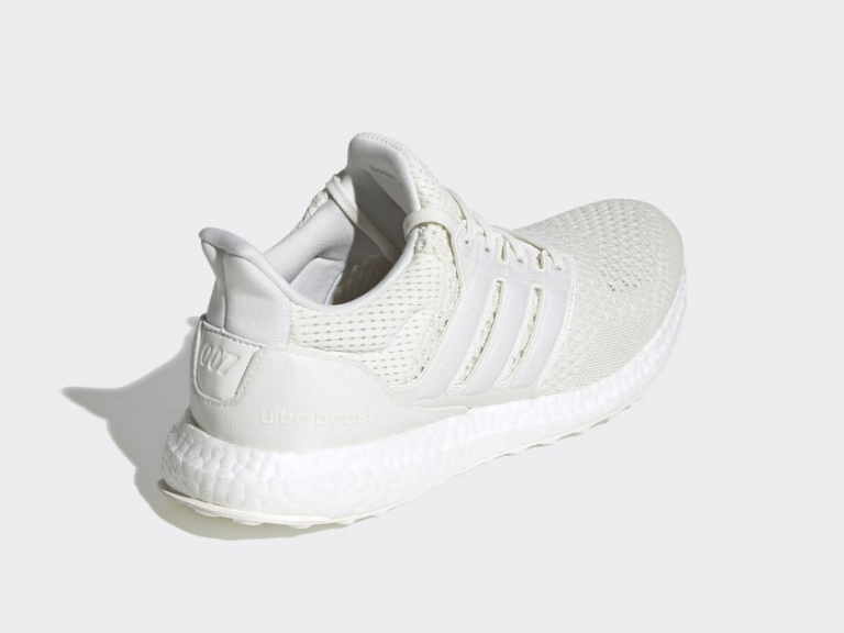 zapatillas Adidas Ultraboost DNA x James Bond 2021