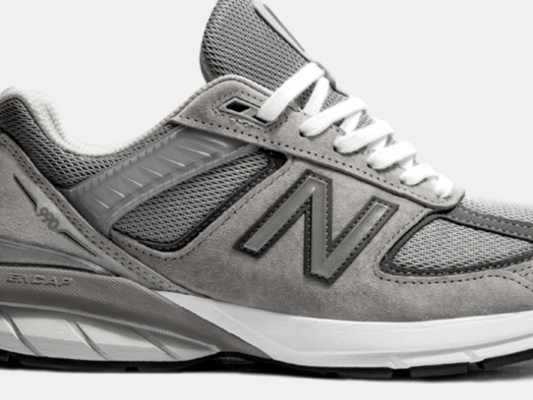  zapatillas New Balance ‘Made in US 990v5’ 2021 color gris
