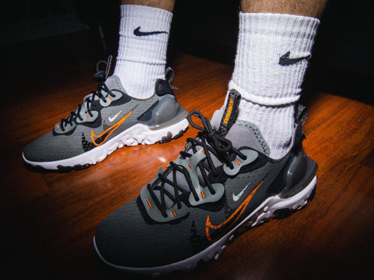 Nike React Vision Smoke Grey