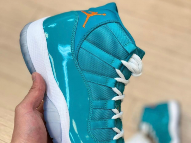 Air Jordan 11 “Miami Dolphins”